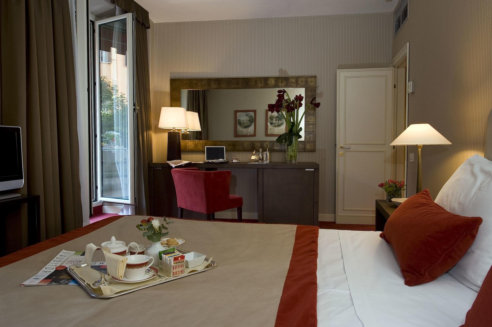 Hotel Dei Borgognoni Rom Zimmer foto